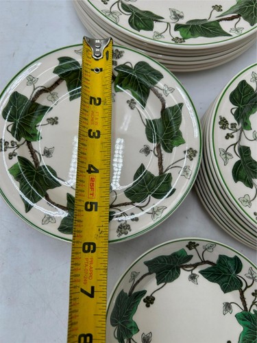 46 pcs WEDGWOOD NAPOLEON IVY PLATES, BOWLS, CREAMER, PLATTER, TEAPOT **READ** - Picture 3 of 9