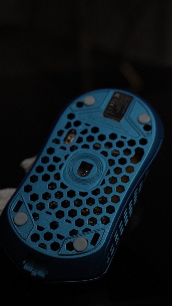 Finalmouse Starlight-12 Poseidon Wireless Mouse (Small) | eBay