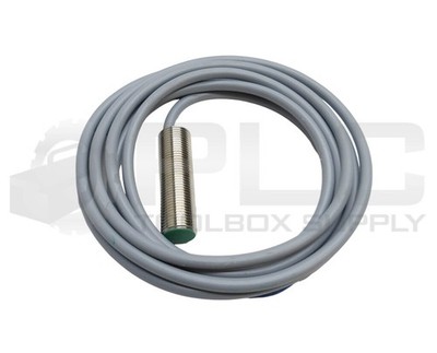NEW BAUMER ELECTRIC CH-8501 PROXIMITY SENSOR IFRM 12P1702/L *READ*