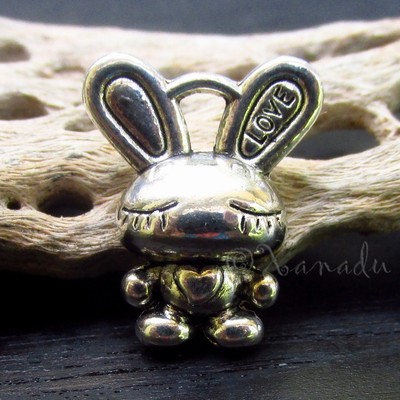 10PCs Bunny Rabbit Charm Pendant - Wholesale Silver Plated Charm Findings C1110