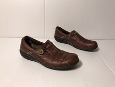 CLARKS Leather Brown Slip On Loafer Shoes Women Size 8 M
