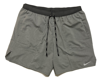 nike flex stride 7 grey