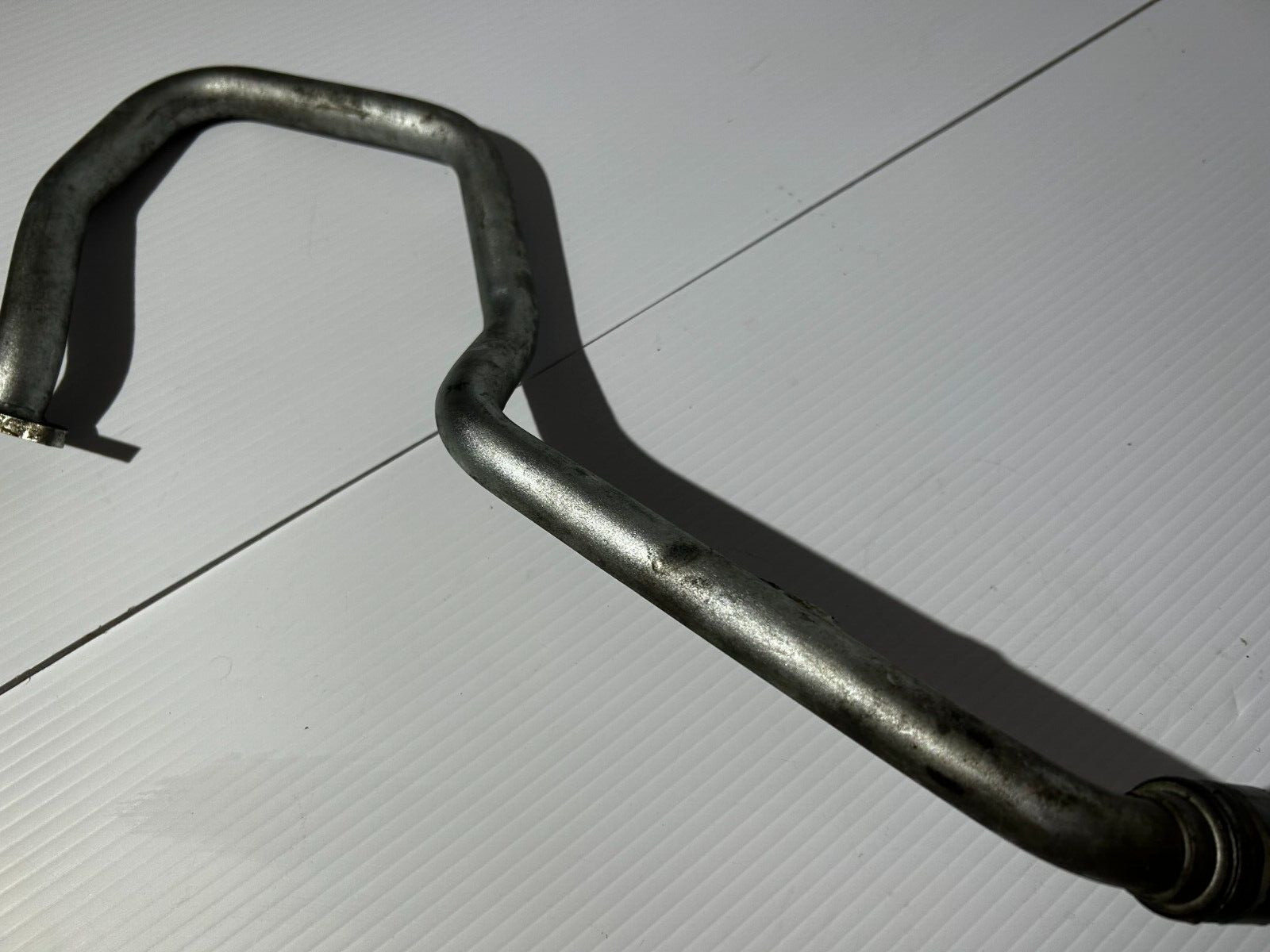 2004-2008 Lamborghini Gallardo Oil Hose Line Pipe