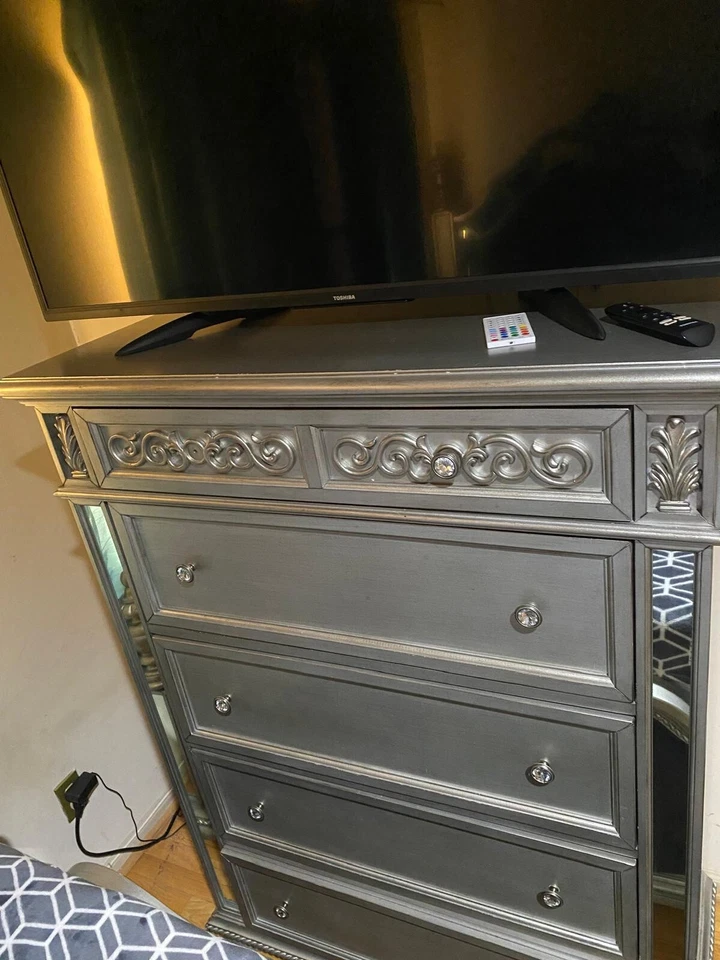 спальный гарнитур queen - Изображение 2 из 4