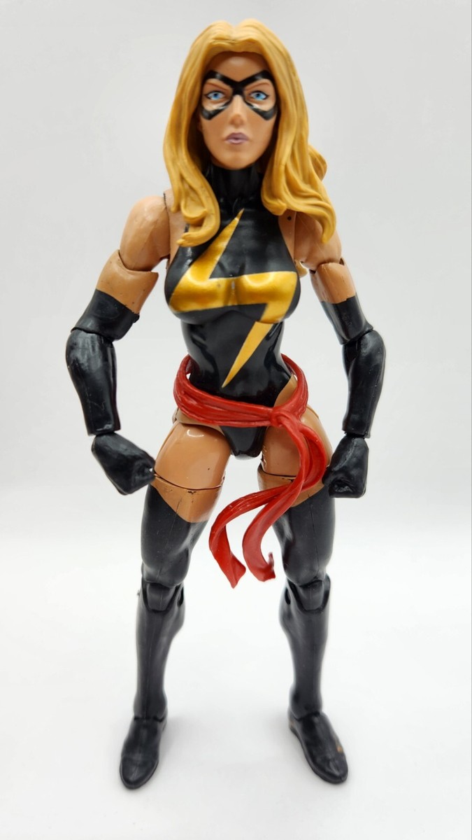 Marvel Legends MS. MARVEL WARBIRD Carol Danvers 6