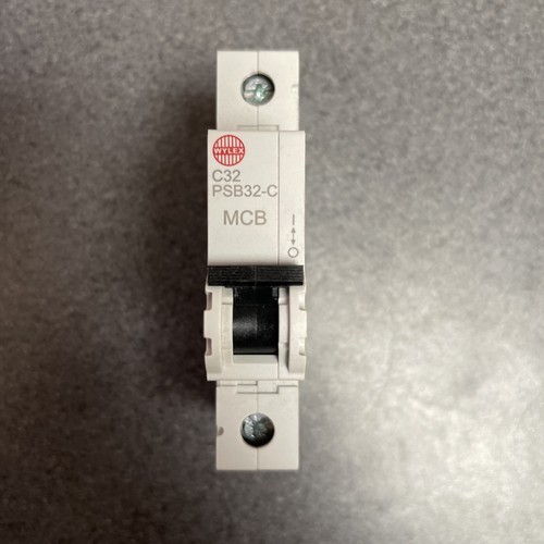 WYLEX PSB32-C 32 AMP C TYPE CIRCUIT BREAKER 10KA 32A C32 MCB NEW PSB - 第 2/6 張圖片