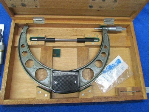 9-10 Mitutoyo Micrometer 103-224                           G-589