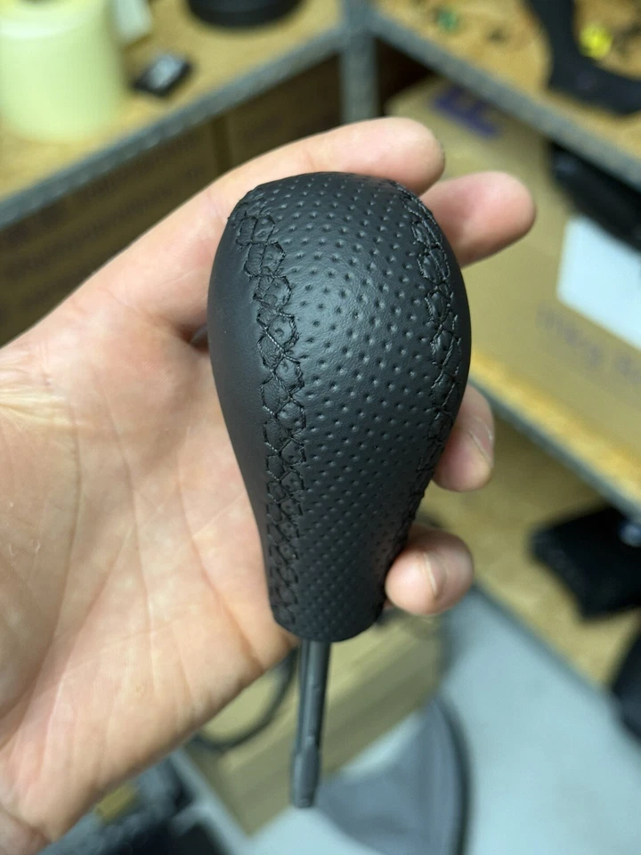 BMW e36 automatic shift knob E39 E46 E38 Z3 Black Perforated Genuine Shift Knob - Image 3 of 4