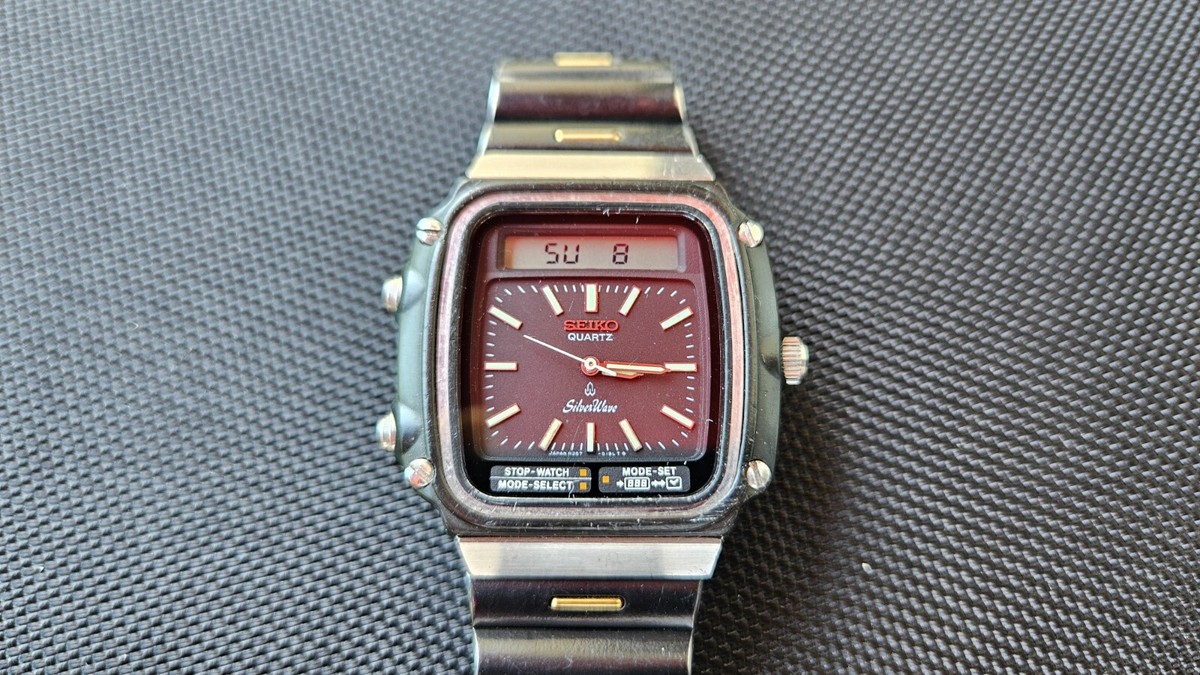 Seiko James Bond Silver Wave H357-5120 Men's Watch vintage Digital