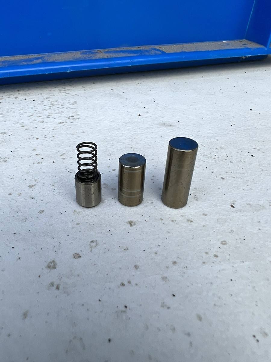 Honda Acura OEM Rocker Arm Pins Spring and Piston | 14620PNA040
