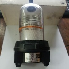  Parker Schrader Filter 035321182B Air Line Filter  160psi 1/2" R04