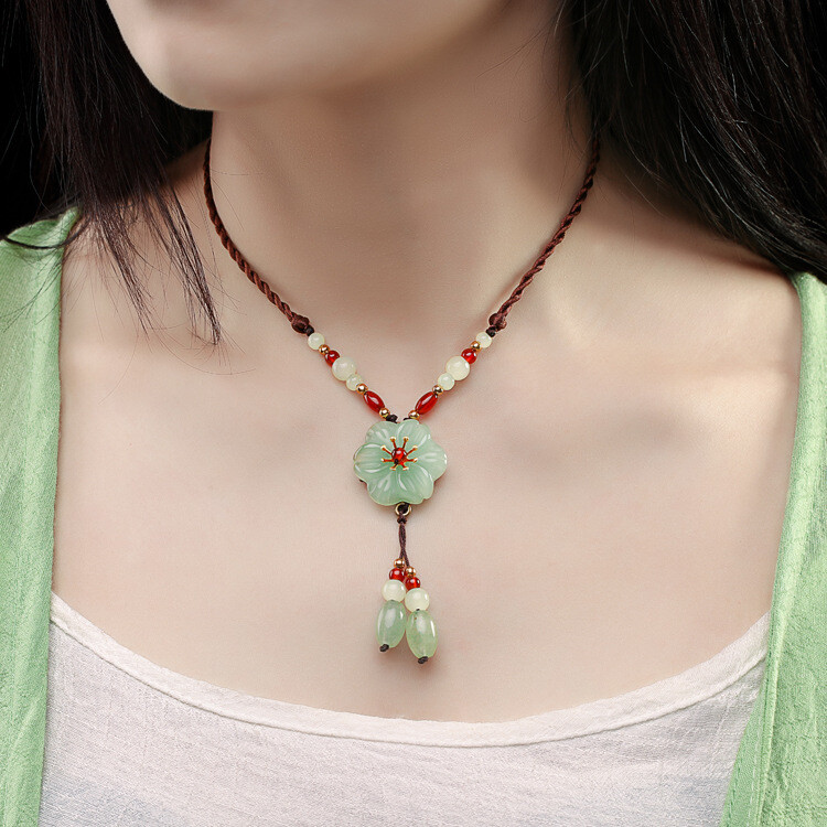Jade Flower Pendant Carved Jewelry Necklace Luxury Real Natural Green