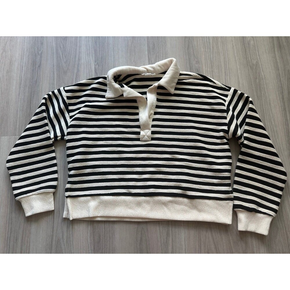 Blu Pepper Striped Pullover size Small - image 1