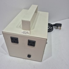 500W Autotransformator 240V - 110V 50 - 60Hz Newmarket - Transformatoren SCHWERLAST