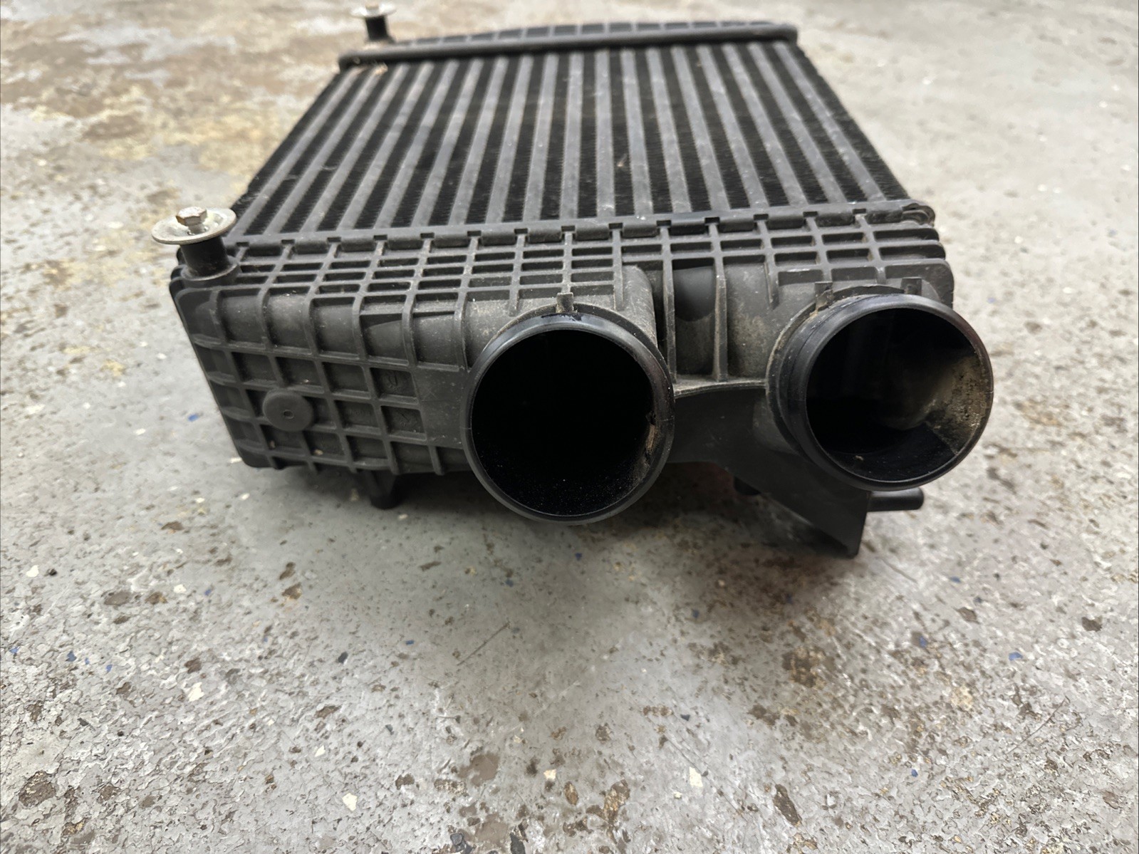 2017-2020 MASERATI GHIBLI 3.0L ENGINE RIGHT SIDE TURBOCHARGER INTERCOOLER OEM