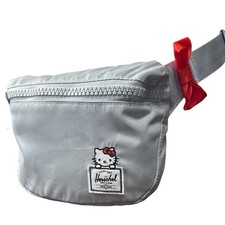 Borsa cintura Herschel x Hello Kitty Fifteen Hip Pack grigio raso rosso fiocco tracolla