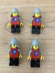 Vintage Lego Castle 677 / 6077 Knight's Procession Complete with Instructions
