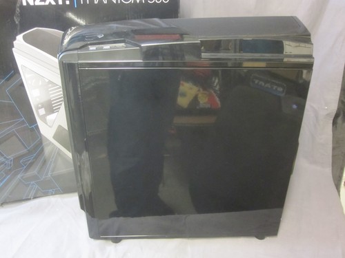 NZXT Phantom 530 Full Tower czarna obudowa ATX z napędem optycznym - Zdjęcie 5 z 13