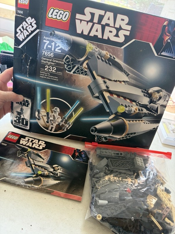 LEGO Star Wars: General Grievous Starfighter (7656)