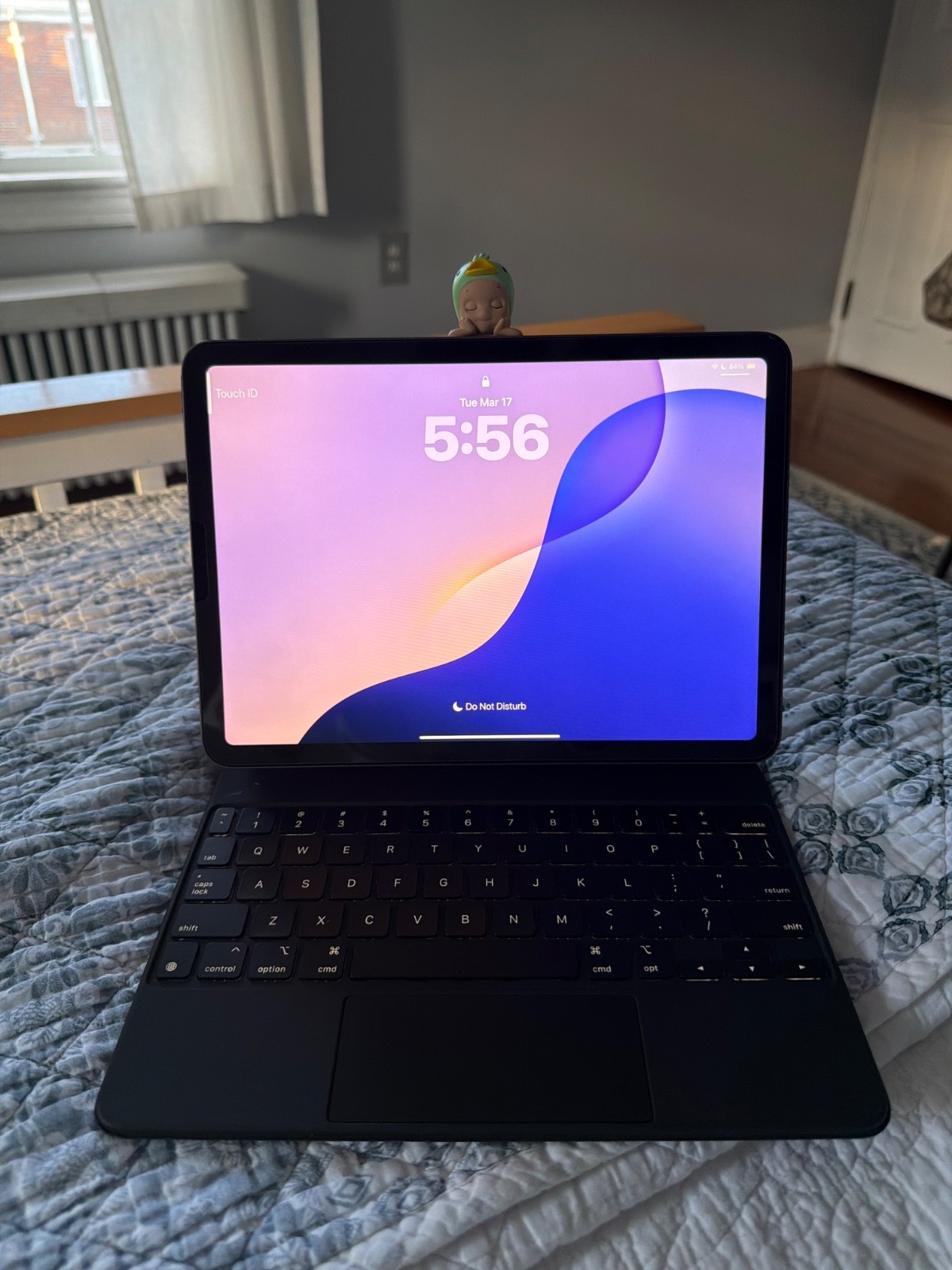 Apple iPad Air 5th Gen 256GB Wi-Fi