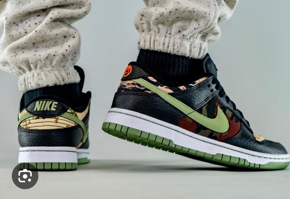 New 10 Nike Dunk Low SE Crazy Camo Black Oil Green Tan Brown  display picture 1