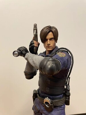 Biohazard Resident Evil 2 Leon Kennedy 1/6 Figure Statue with