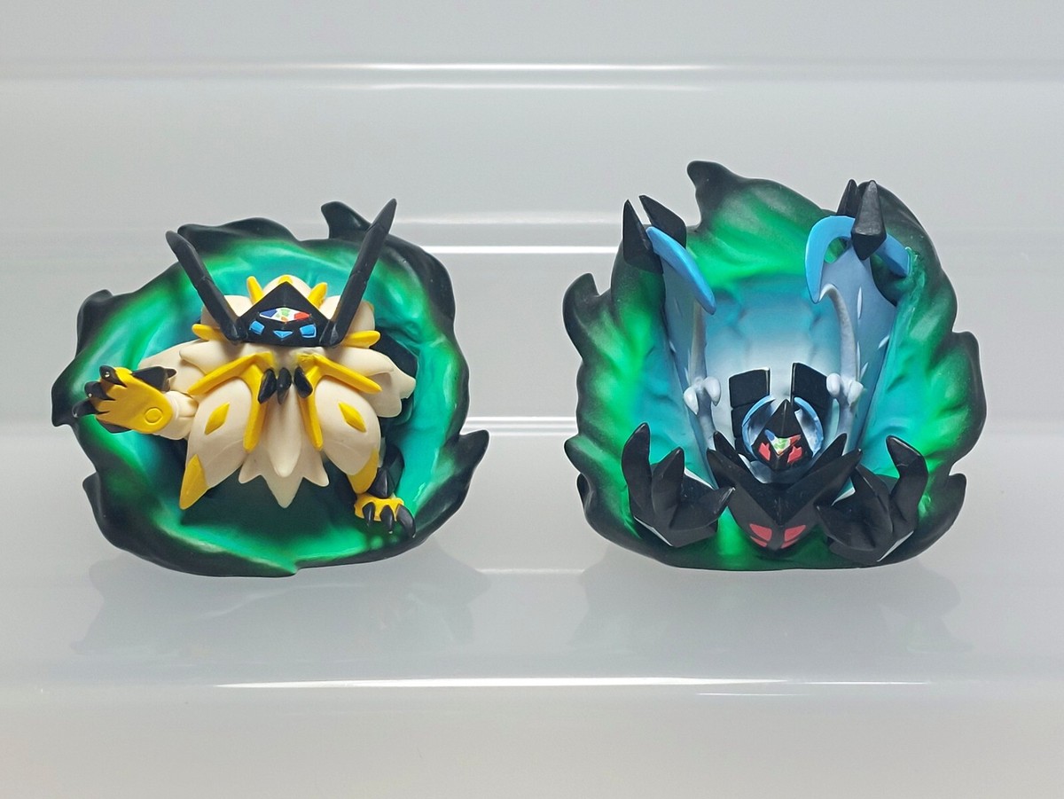 Pokemon Center Preorder Bonus Dawn Wings Dusk Mane Necrozma Figure