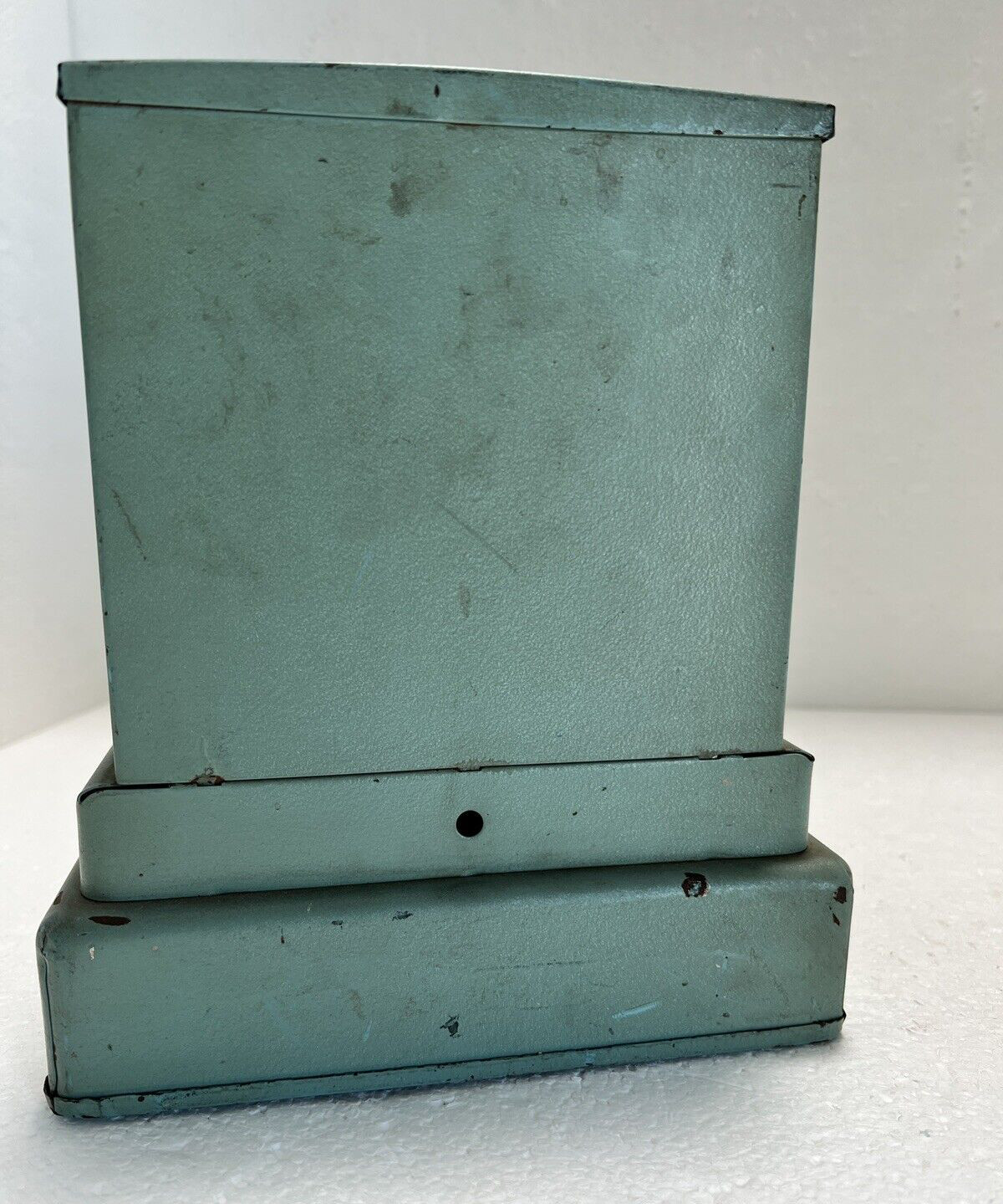 как выглядит Tom Thumb Vintage Metal Cash Register Toy Western Stamping Blue Green Working фото