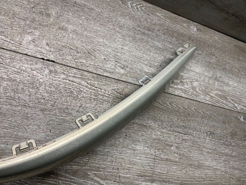 OEM MERCEDES R230 SL-CLASS 2003-2008 FRONT RIGHT PASSENGER SIDE BUMPER MOLDING - Picture 6 of 12