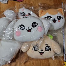 IVE x MINIVE 'MINIVE PARK' OFFICIAL SOUNDWAVE POP-UP STORE MD - FACE CUSHION