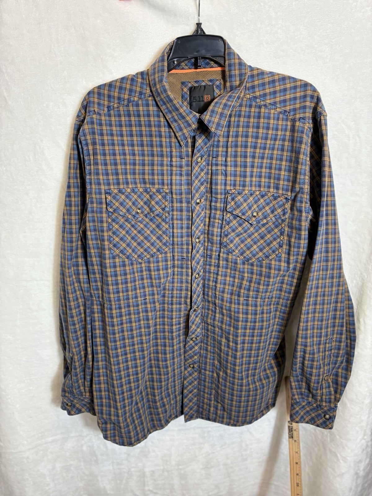 5.11 Tactical Men’s Blue Plaid L/S Flannel Snap Button Shirt Size Large 511 Euc