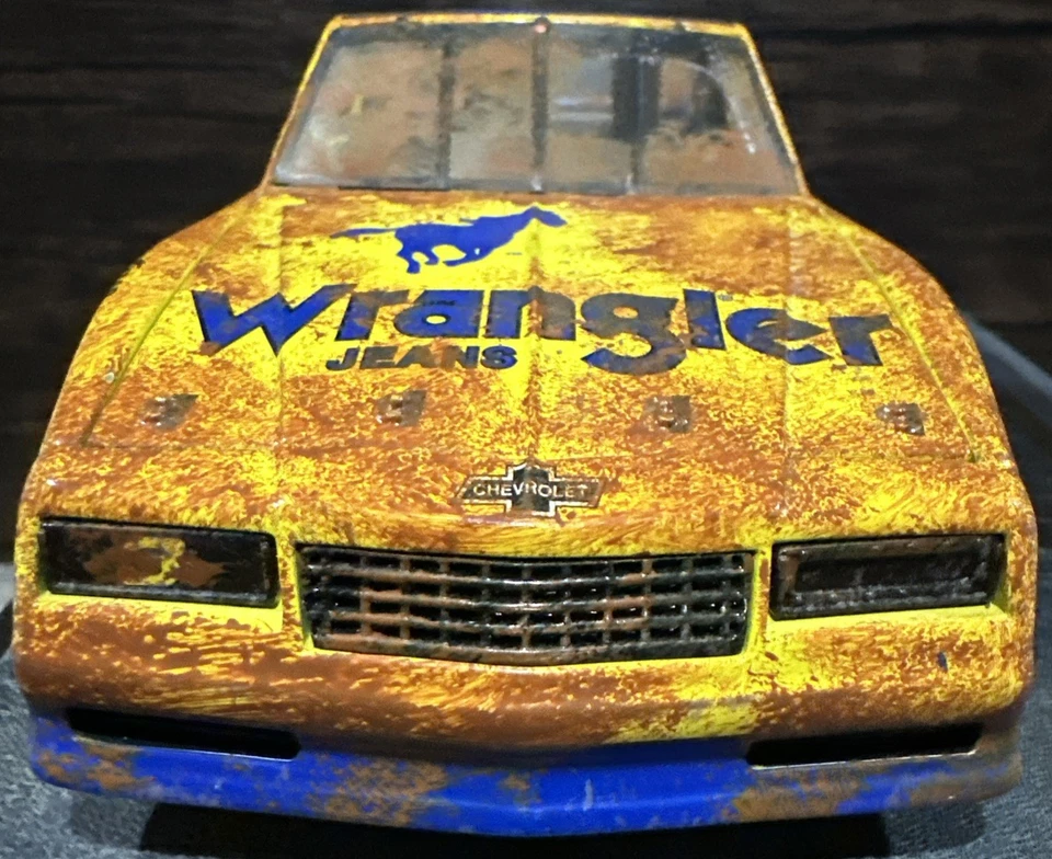 Dale Earnhardt Wrangler 1986 Dale The Movie limpiaparabrisas 1/24 acción NASCAR Foto 3 de 4