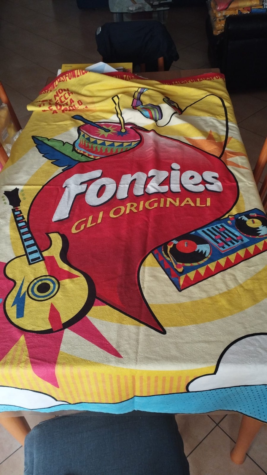 Telo Mare Fonzies caratterizzato Jova Beach Party