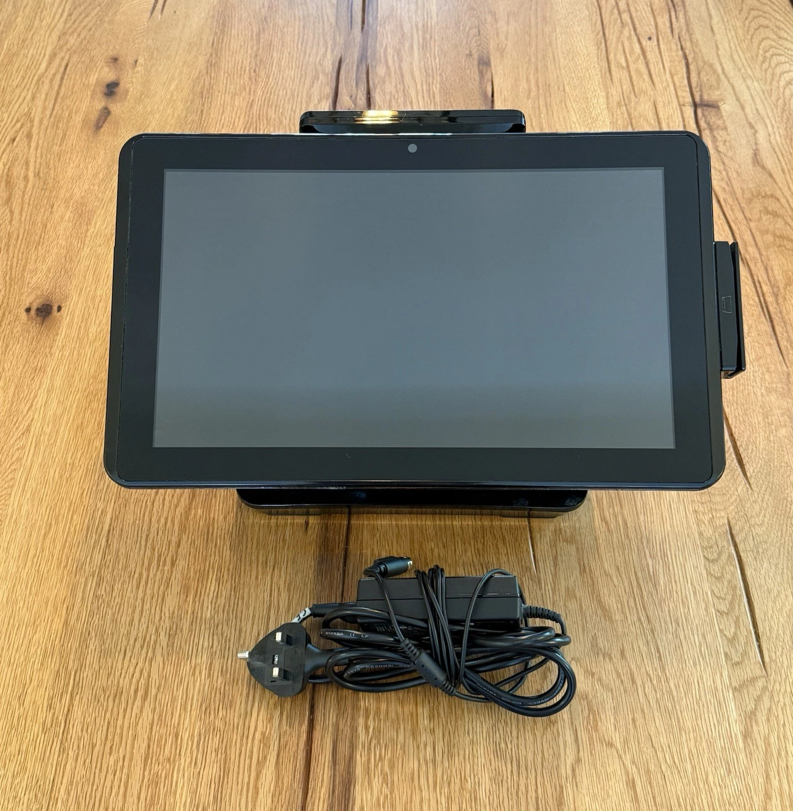 Oxhoo Dandy 190 POS Till System 15" Wide J1900 4GB RAM 240GB SSD No Win Licence