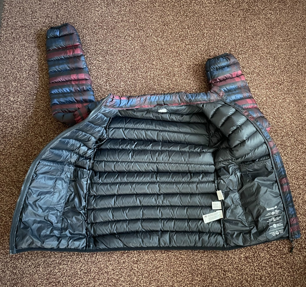 Roots Down Jacket Packable 700 Puffer Lightweight… - image 6