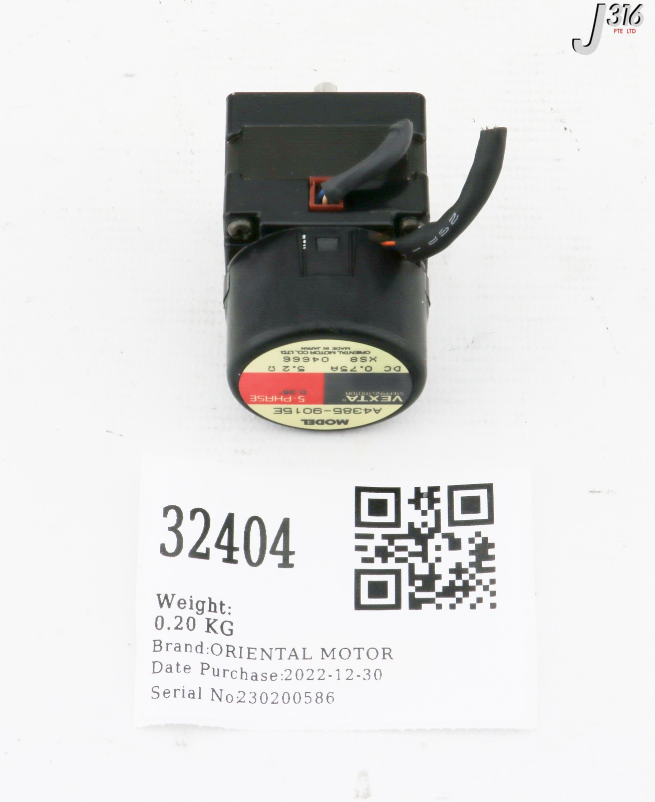 32404 ORIENTAL MOTOR VEXTA 5-PHASE STEPPING MOTOR, 0.36 A4385-9015E