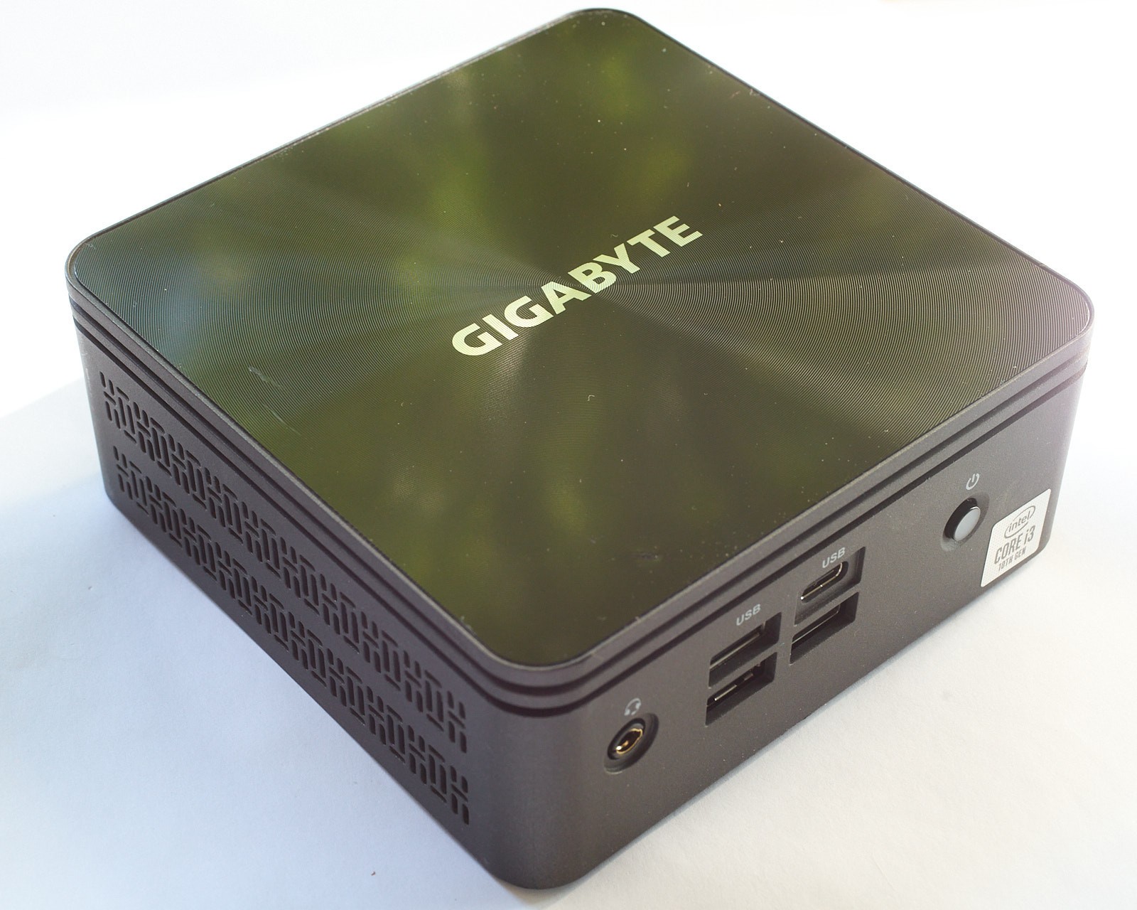 Gigabyte Brix Mini PC - Windows 11, Core i3 10th gen, 8GB RAM, 250GB SSD