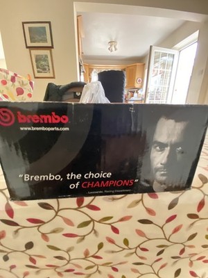 BREMBO Brake Pads Set fits BMW 1 &3 Front SEE PHOTOS FOR DETAILS NEW BOX OPENED