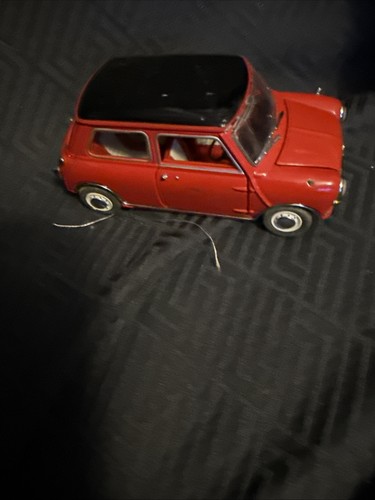 Franklin Mint 1967 Morris Mini Cooper S Maßstab 1:24 Modellauto - Bild 3 von 4
