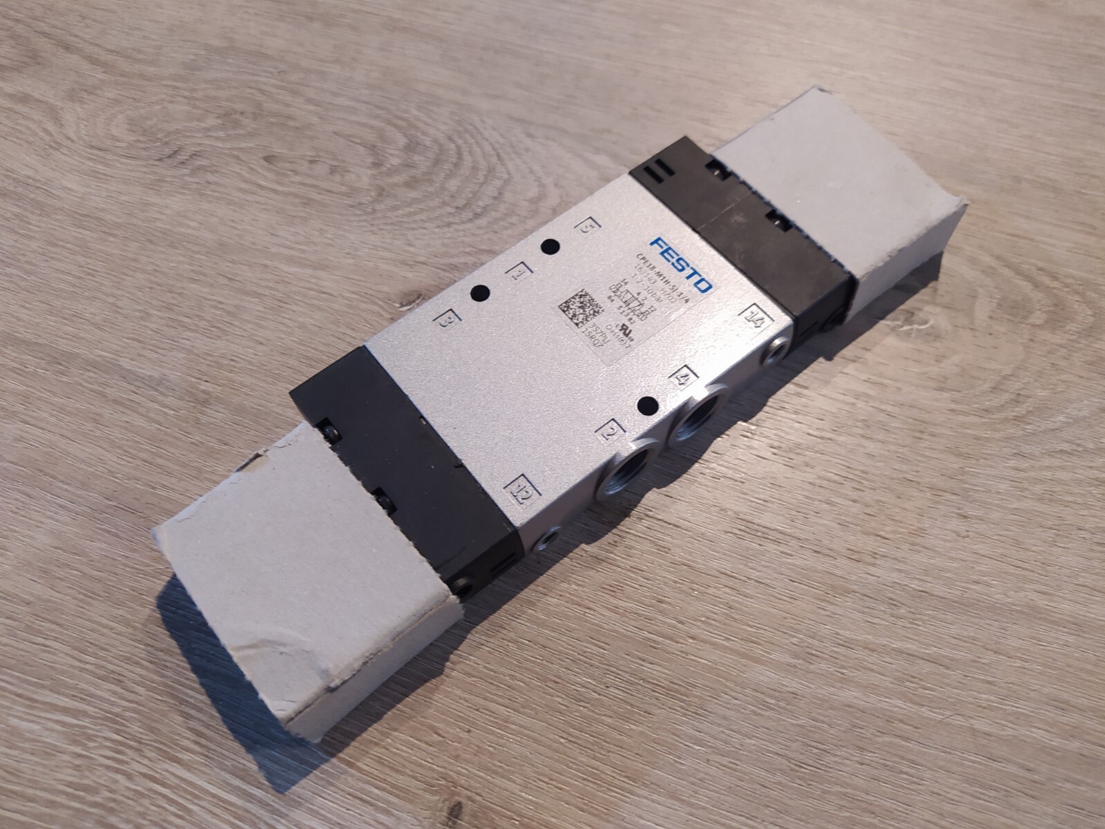 FESTO CPE18-M1H-5J-1/4 163143 SOLENOID VALVE [NEW] [2 PCS TOGETHER] | eBay