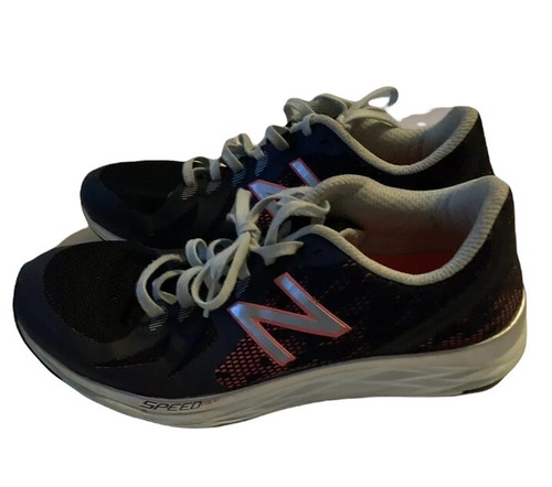 womens new balance response 2.0