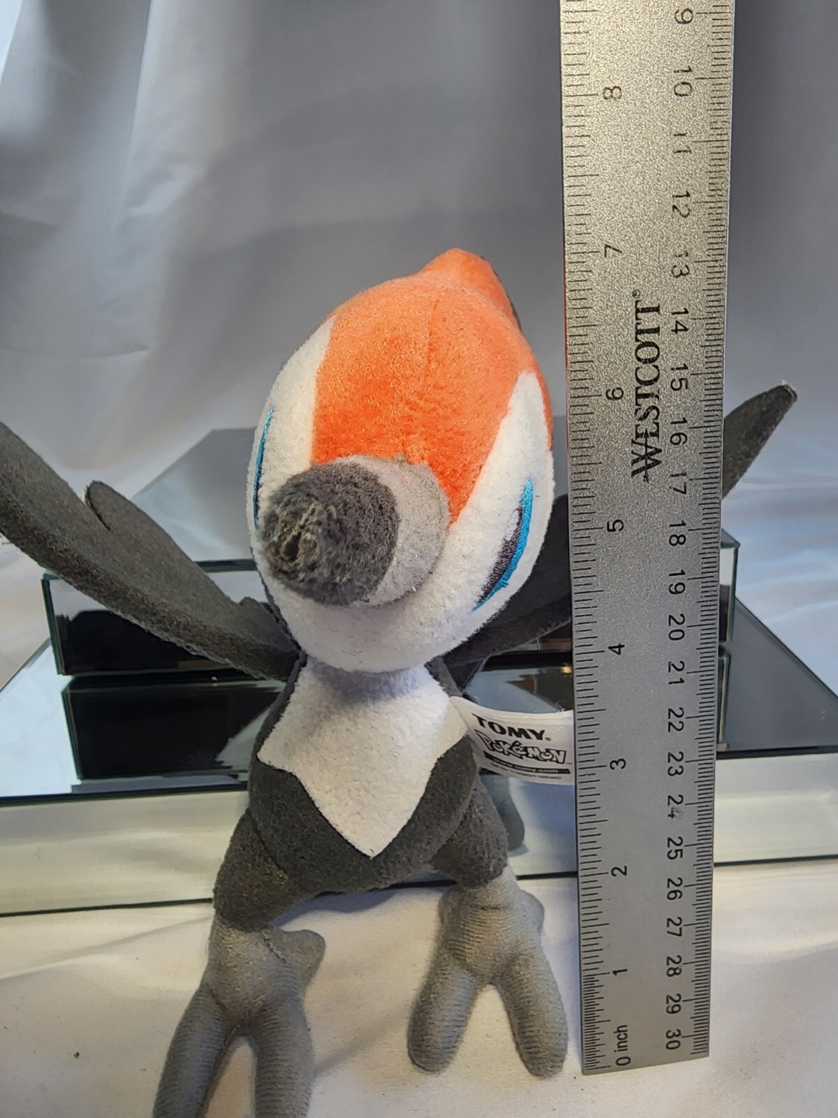 Pokemon Pikipek Bird 8&rdquo; Soft Plush Stuffed Animal 2017 By TOMY