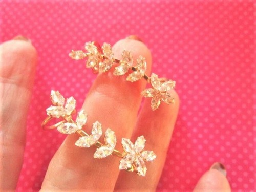 Crystal flower leaf ear climbers - Picture 6 of 7