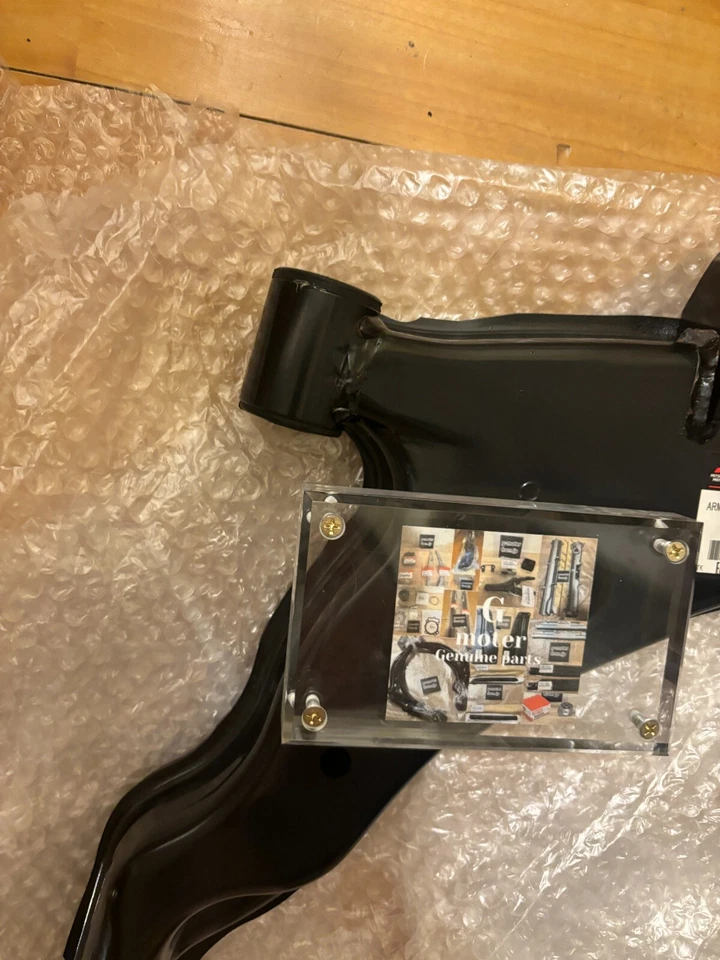 Brazo de control inferior derecho original Mitsubishi 3000GT MR162782 OEM 1994-1999 Foto 3 de 4