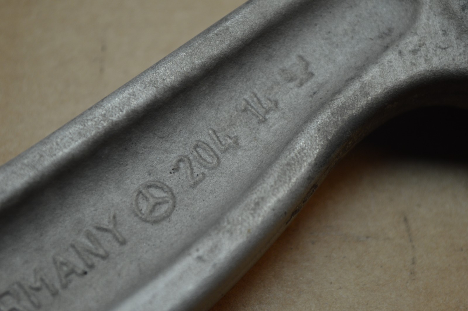 1012 X204 MB GLK350 REAR LEFT DRIVER SUSPENSION CONTROL ARM ARMS SET