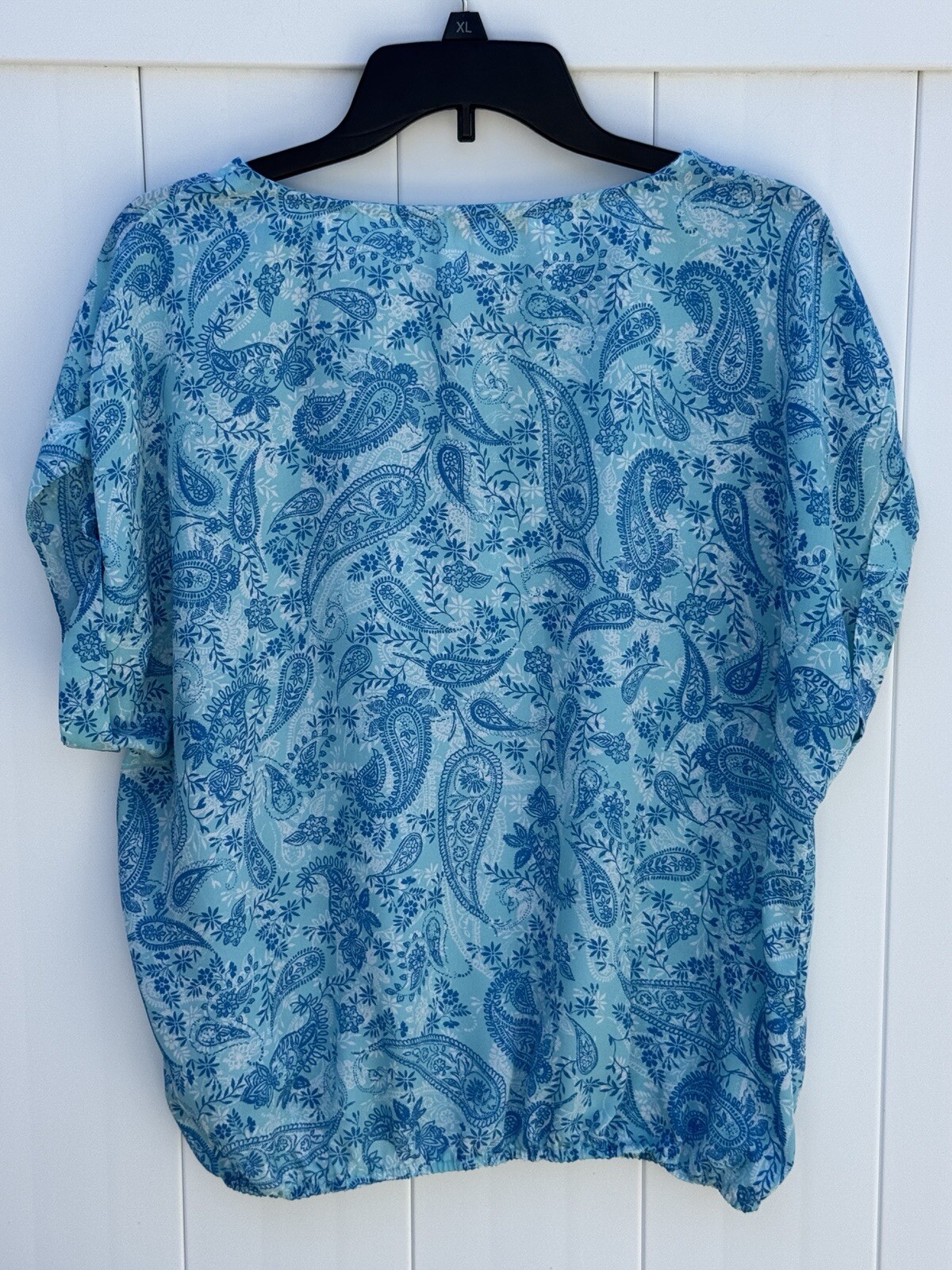 Juniper + Lime X-Large Aqua Paisley Elastic Waist Short Sleeve Blouse