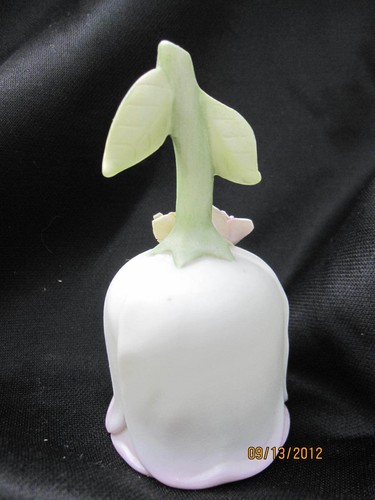 Vintage American Greetings Genuine Porcelain Rose Petal Bell - 1982 - Picture 3 of 5