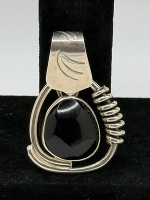 Vintage Silpada Sterling Silver Black Onyx Pendant Modernist Open Loop Large