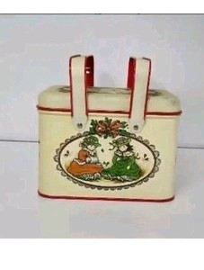 Vintage Picnic Basket Style Tin