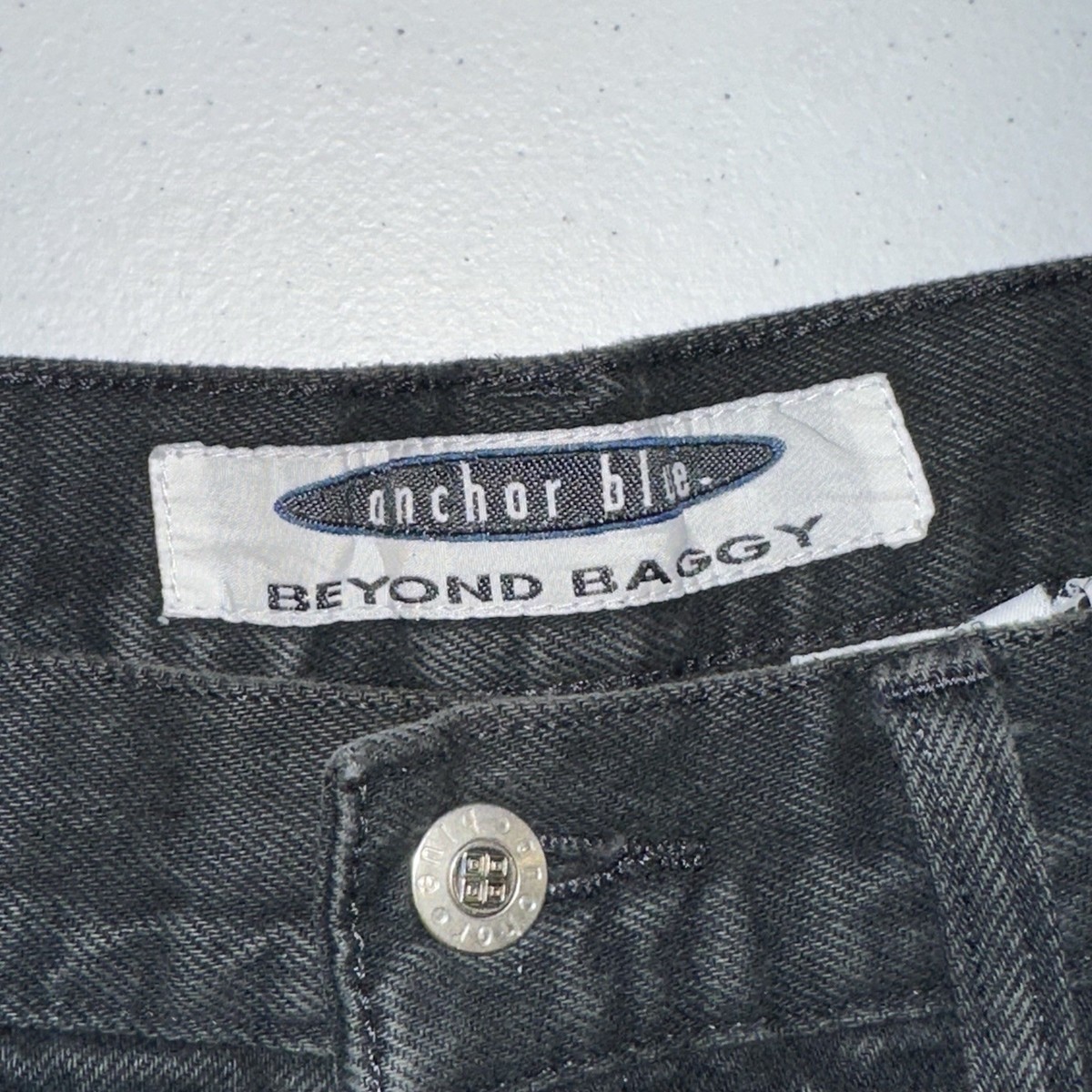 Vintage Anchor Blue Beyond Baggy Jeans Distressed Fits Sz 30x29 